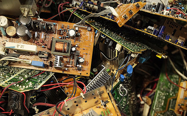 1565599477595115.jpg 收購電子料.jpg