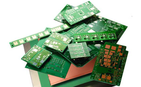 1567565738124571.jpg PCB基板材質.jpg