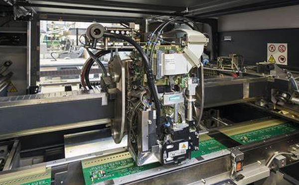 1571928737386726.jpg 表面貼裝技術(shù).jpg