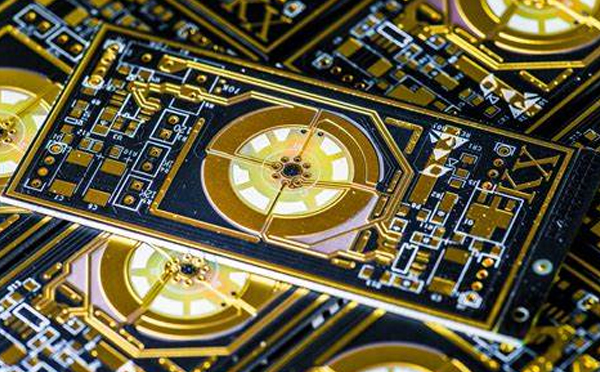 1573034753788601.jpg 焊盤兩端不對稱.jpg