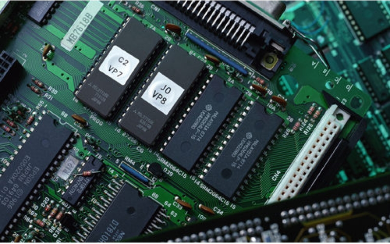 “芯”火燎原 政策助力芯片產業做大做強