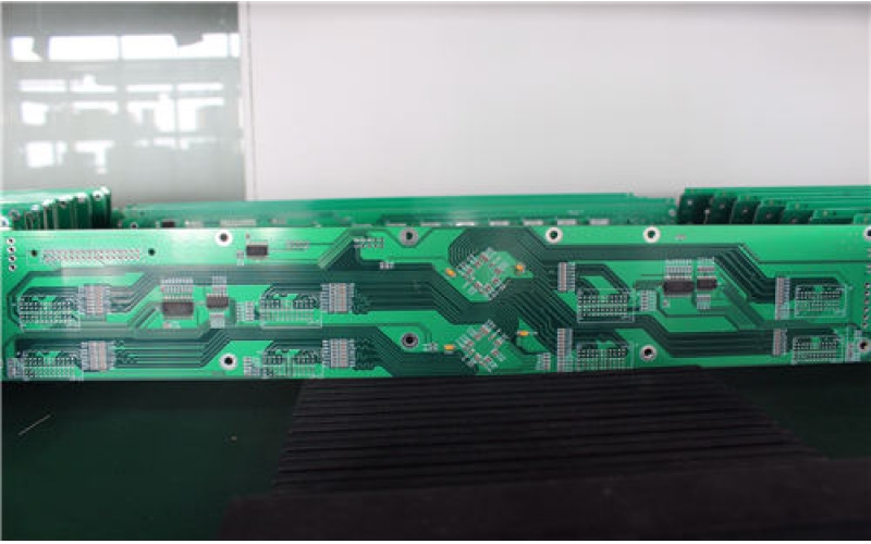 PCB買庫藏股 剩耀華執行中