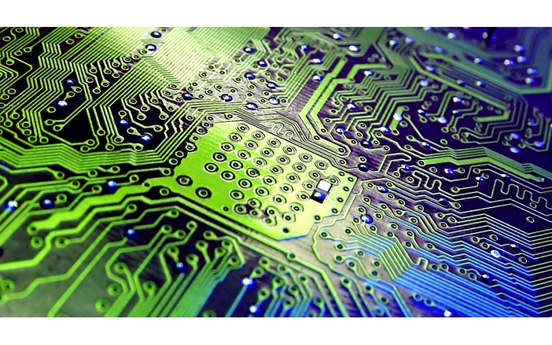 PCB布局布線中的常見錯誤及改進方法：優化設計減少風險