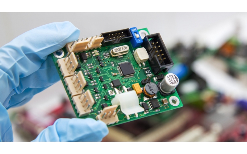 PCBA加工中的創新材料應用