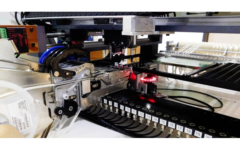 如何通過先進設備提高PCBA工廠的生產效能？